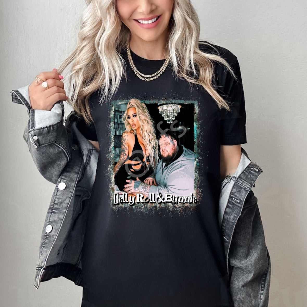 The Jelly Roll & Bunnie Graphic Tee is a classic design made with breathable, lightweight fabric for maximum comfort. The unique ribbing at the collar, hem, and sleeves provide a snug fit and allow you to move freely. Enjoy all-day comfort and style with this timeless design.

He Allow 2-3 business days. Sizes Available in Small-4XL. Unisex fit 

 