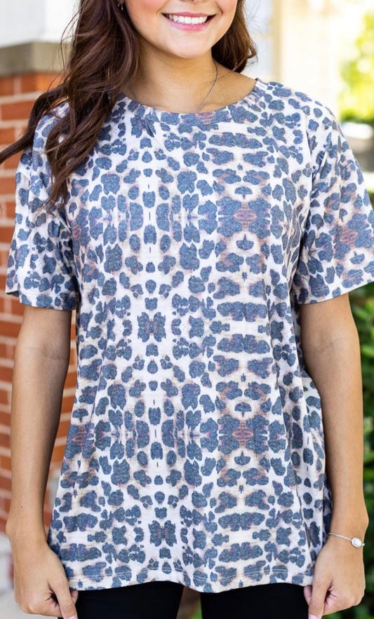 The Alley Cat Leo Short Sleeve